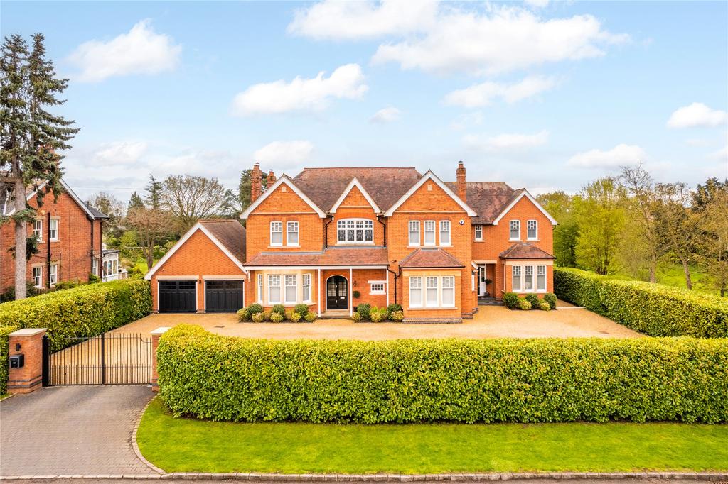 Main Road, Biddenham, Bedfordshire, MK40 5 bed detached house for sale £2,750,000