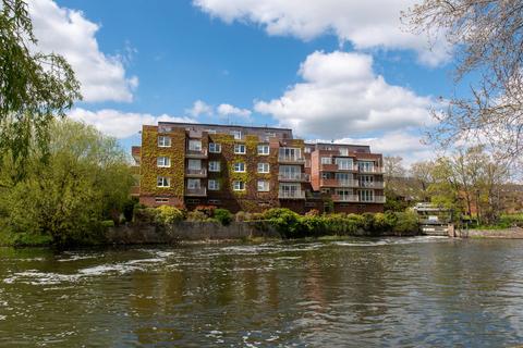 3 bedroom apartment for sale, Mill Lane, Stratford-upon-Avon, Warwickshire, CV37