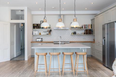 6 bedroom semi-detached house for sale - Wood Vale, East Dulwich, London, SE23