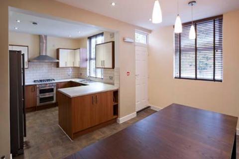 9 bedroom terraced house to rent, Leeds LS6