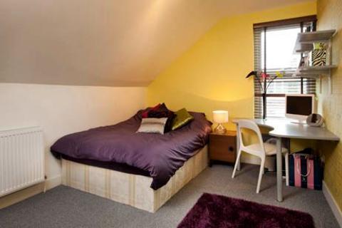 9 bedroom terraced house to rent, Leeds LS6