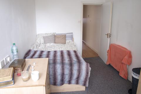 7 bedroom terraced house to rent, Leeds LS3