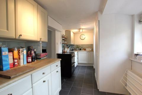 2 bedroom cottage for sale - The Common, Trowbridge BA14