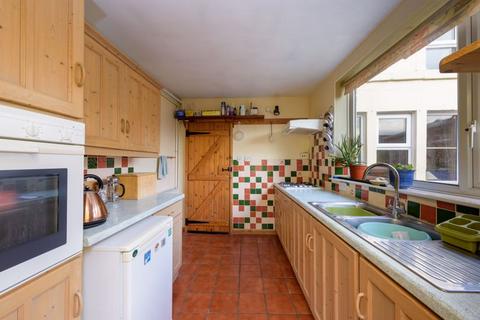 2 bedroom cottage for sale, Winsley Road, Bradford on Avon BA15