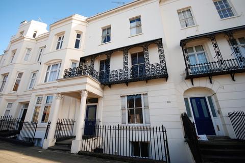 2 bedroom apartment to rent, 4, 7 Dale Street, Leamington Spa, Warwickshire, CV32