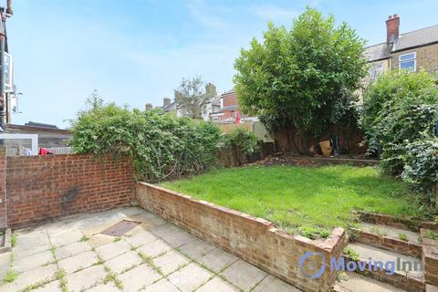 67 Hatch Road, London, SW16 4PW