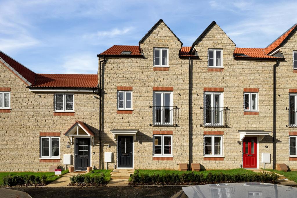 Stud Road, Barleythorpe, Oakham, LE15 4 bed townhouse £1,395 pcm (£