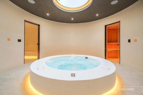 undefined, Wentworth Drive, Wentworth Estate, Virginia Water, Surrey, GU25