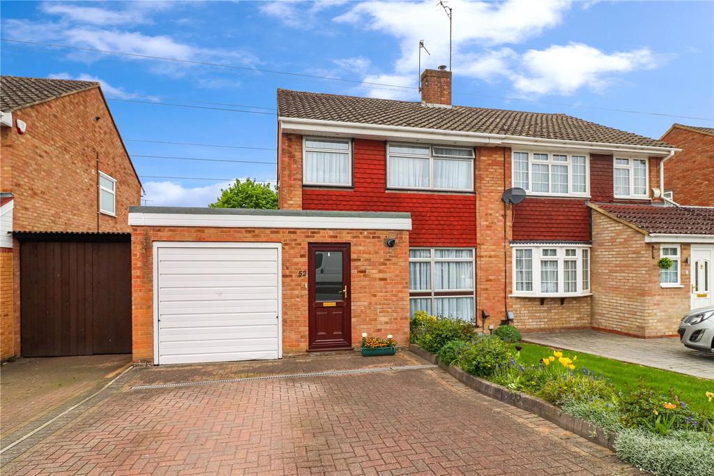 Mutchetts Close, Garston, Watford, Hertfordshire, WD25 3 bed semi