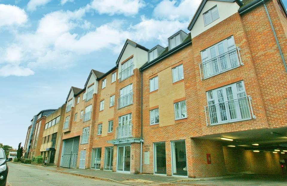 Oakridge Place, 46 Oak End Way, Gerrards Cross, Buckinghamshire, SL9 1