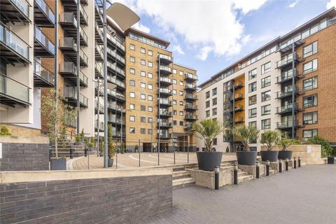 3 bedroom flat for sale, Boardwalk Place, London