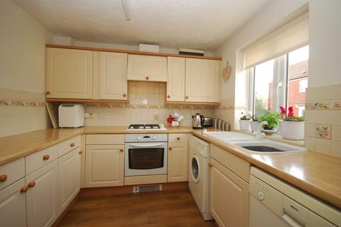 3 bedroom end of terrace house to rent, Skippe Close, Ledbury, Herefordshire, HR8