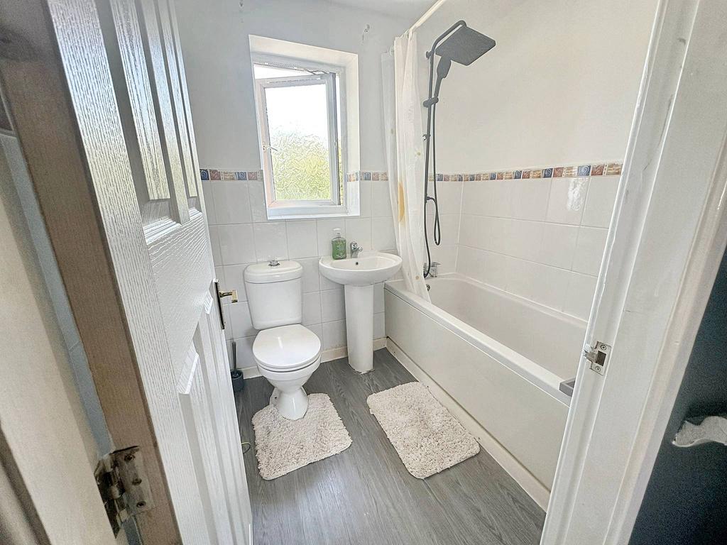 First Floor Bathroom