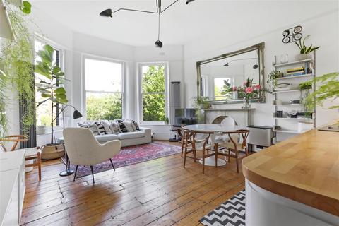 Ground Floor Flat, 19 Carleton Road, London, N7 0QZ