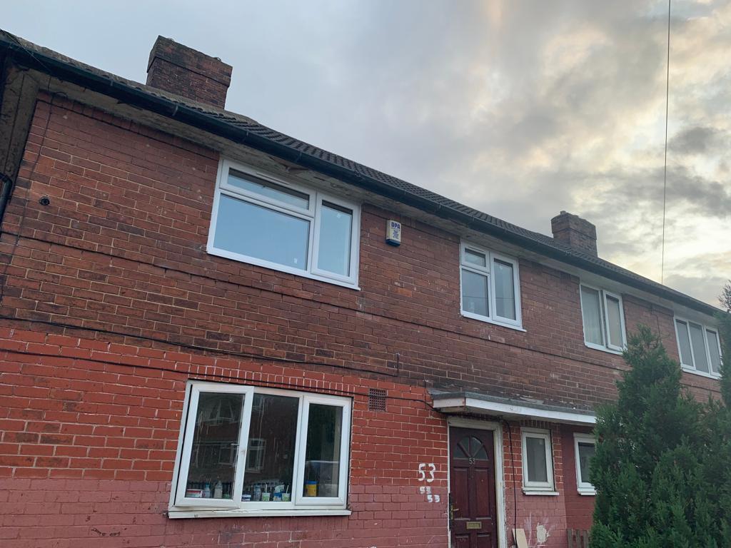 Hawkshead Crescent, Leeds LS14 4 bed semidetached house for sale £