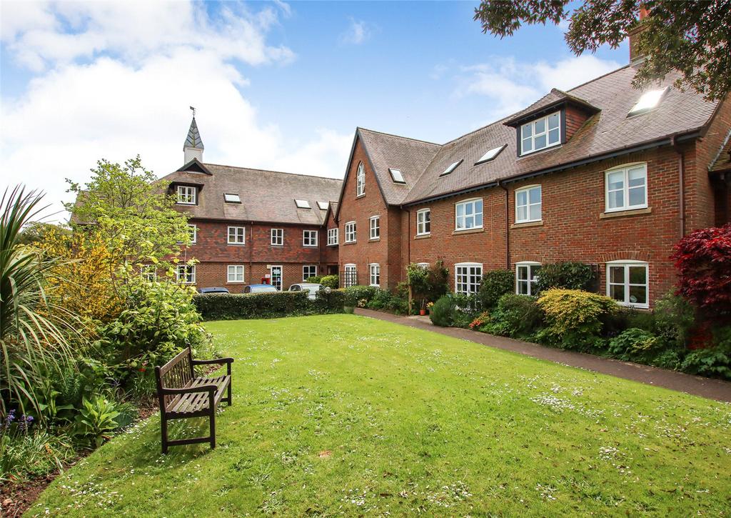 Monmouth Court, Church Lane, Lymington, Hampshire, SO41 2 bed apartment