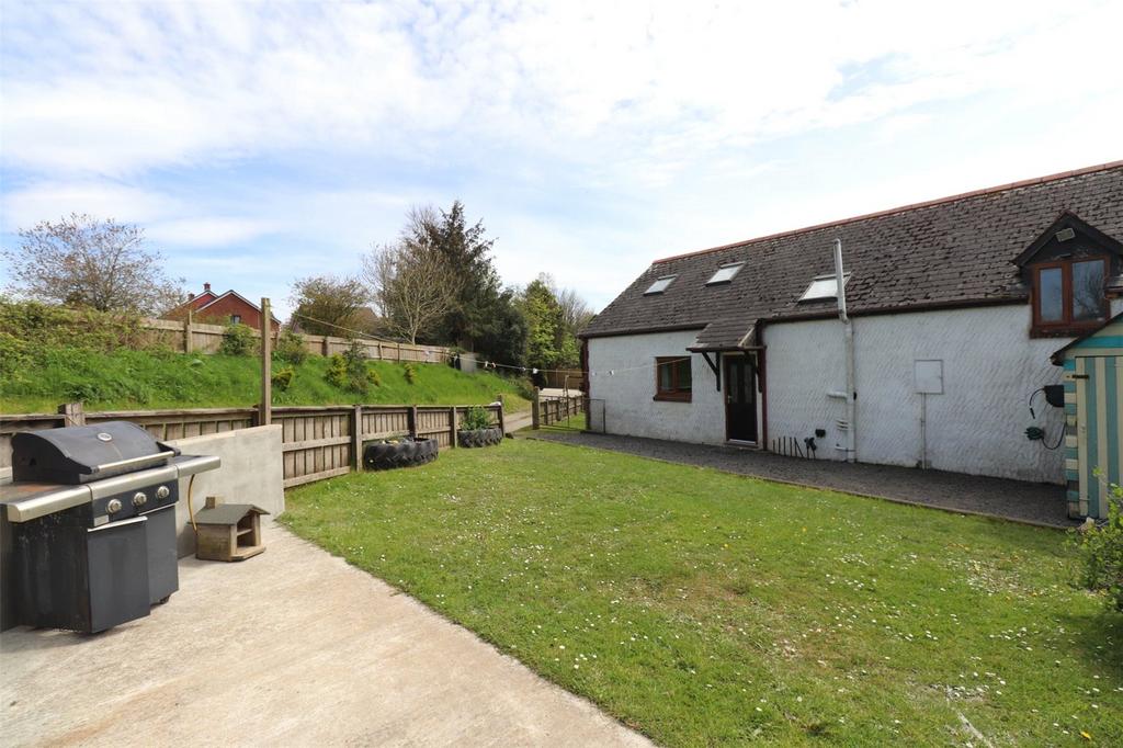 Holsworthy, Devon 3 bed barn conversion for sale £390,000