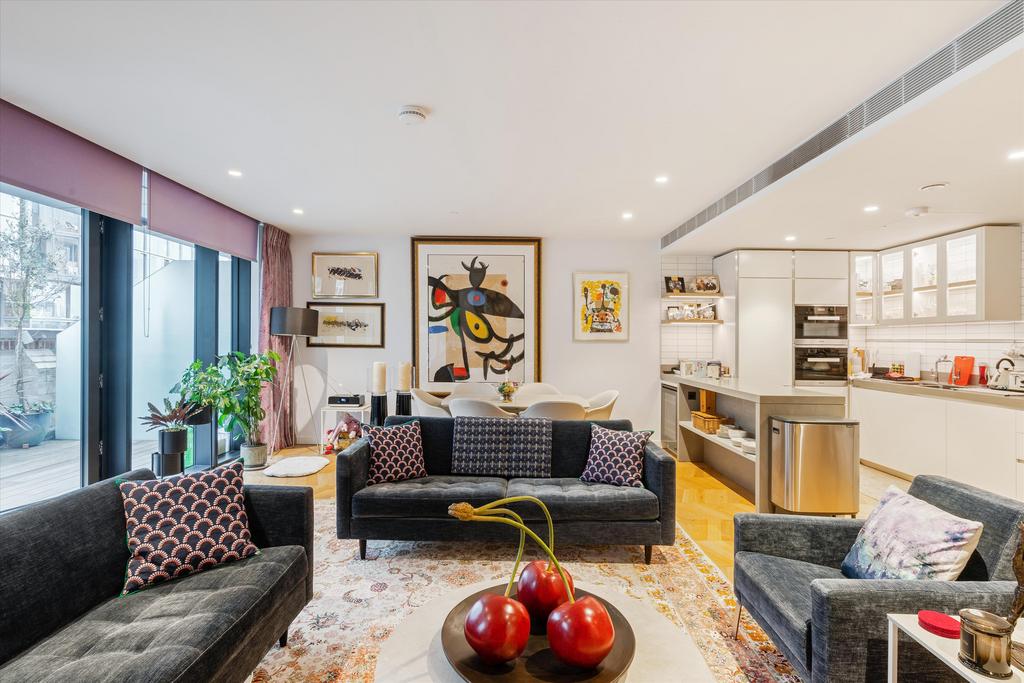 Battersea Power Station, London, SW11 3 bed apartment for sale £4,500,000