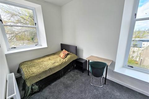 4 bedroom flat to rent, Spital, Old Aberdeen, Aberdeen, AB24