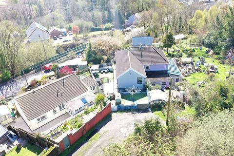 4 bedroom semi-detached house for sale - Penallta Road, Ystrad Mynach, Hengoed
