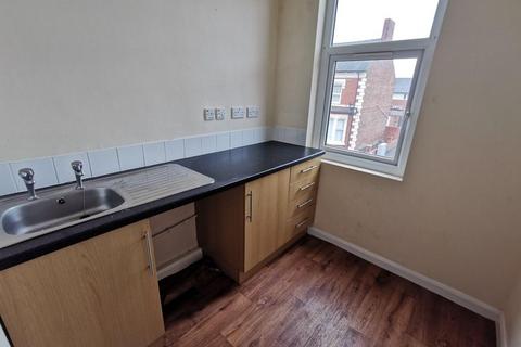 1 bedroom apartment to rent, Hartington Road, STOCKTON-ON-TEES TS18