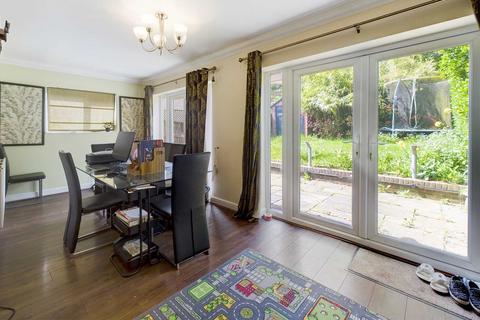 7 Glendale, Hemel Hempstead, HP1 1TG