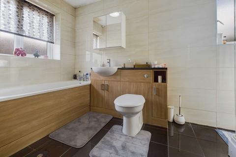7 Glendale, Hemel Hempstead, HP1 1TG
