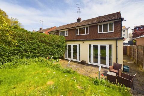 7 Glendale, Hemel Hempstead, HP1 1TG