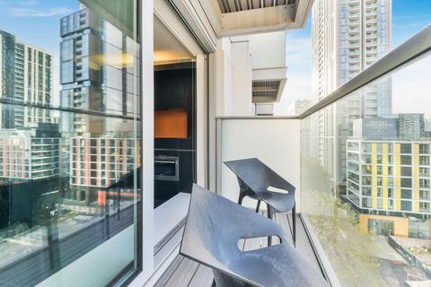Studio to rent, Pan Peninsula, Canary Wharf, London