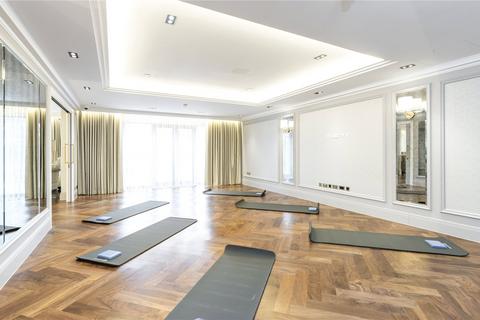 undefined, Lower Teddington Road, Hampton Wick, KT1