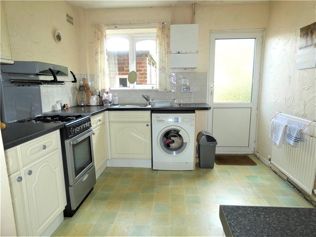 Bangor Avenue, Bispham, Blackpool 3 bed terraced house £110,000