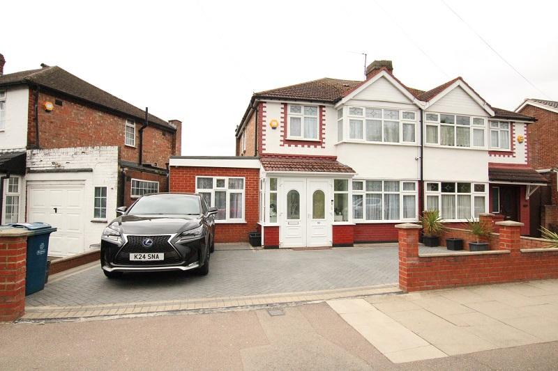 Culver Grove, Stanmore HA7 4 bed semidetached house for sale £734,500