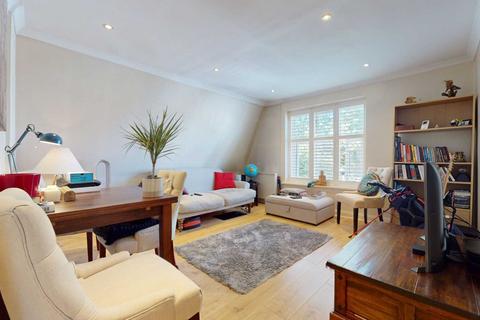 2 bedroom flat for sale, Salisbury Road, Wimbledon, SW19