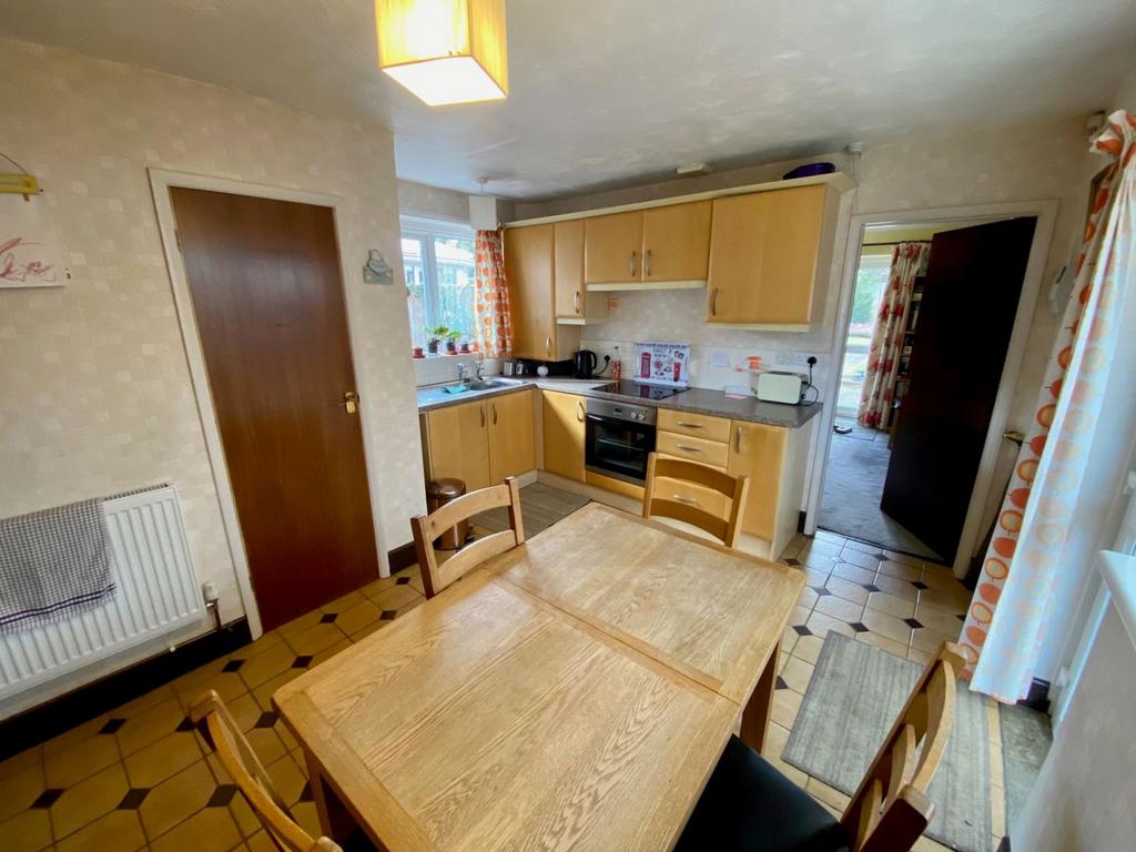 Lounge/dining room
