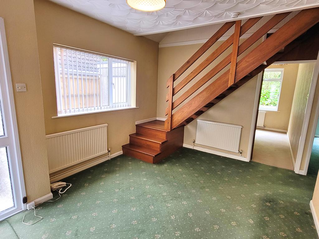 CHESTNUT DRIVE, NEWTON, PORTHCAWL, CF36 5AD 4 bed bungalow £350,000