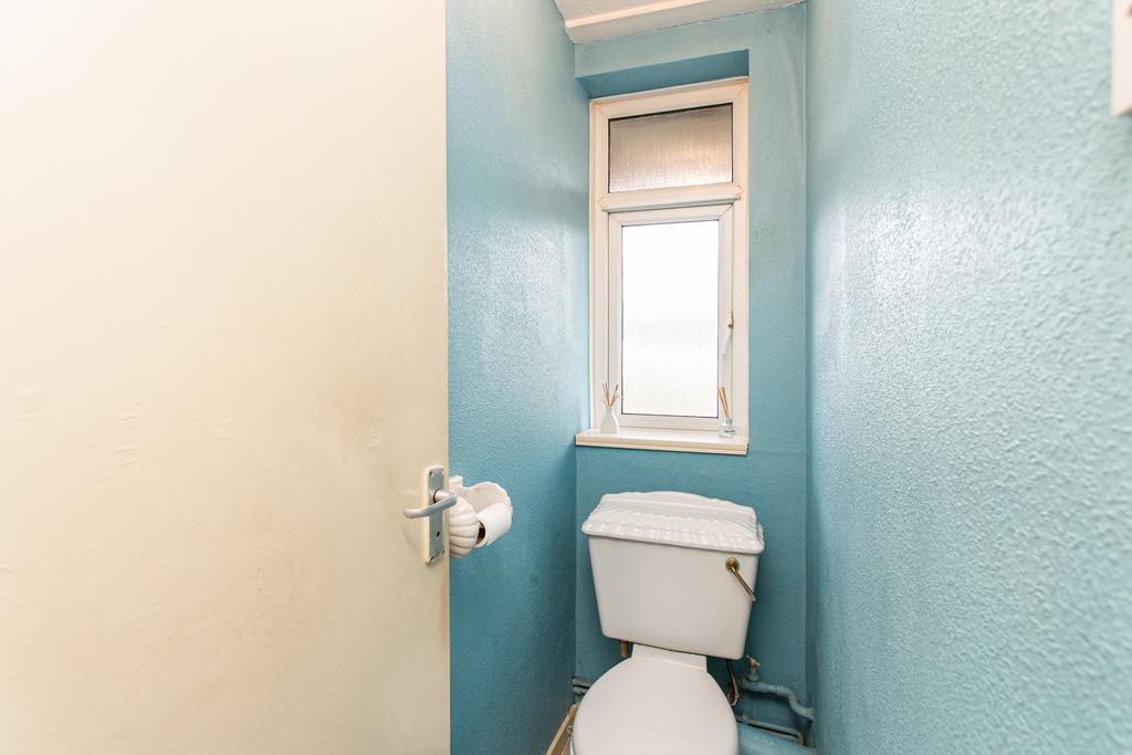Guest Cloakroom
