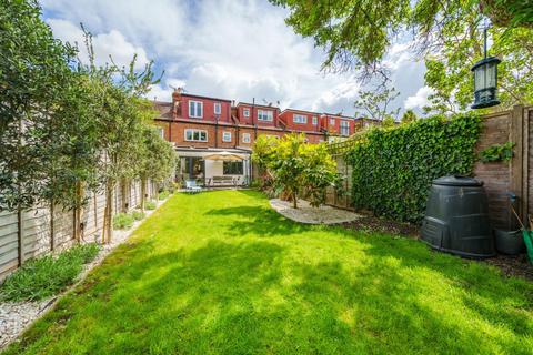 13 Dordrecht Road, London, W3 7TE