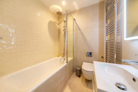 13 Dordrecht Road, London, W3 7TE