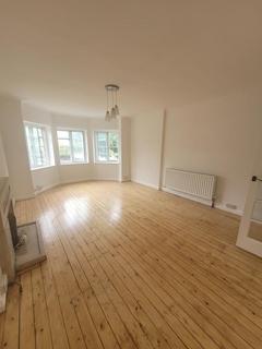 2 bedroom apartment to rent, Surbiton,  Surrey,  KT6