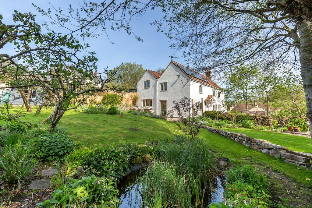 Springers Hill, Coleford, BA3 5LN 3 bed detached house £550,000