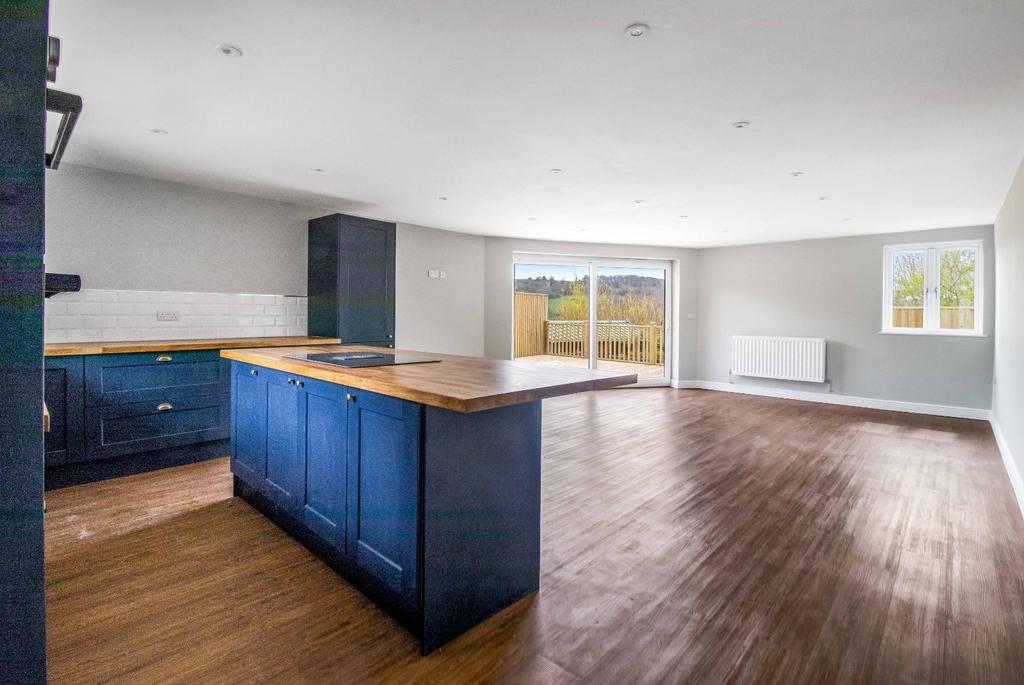 Windsoredge Lane, Nailsworth, GL6 3 bed bungalow for sale £445,000