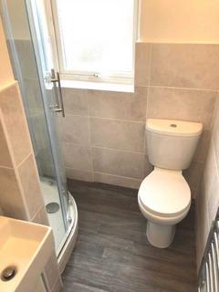 4 bedroom house share to rent - Wellington Terrace, Salford