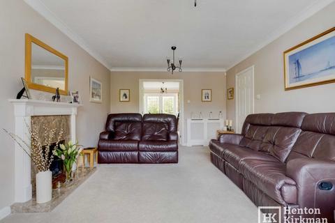 8 Boleyn Close, Billericay, CM12 0YZ