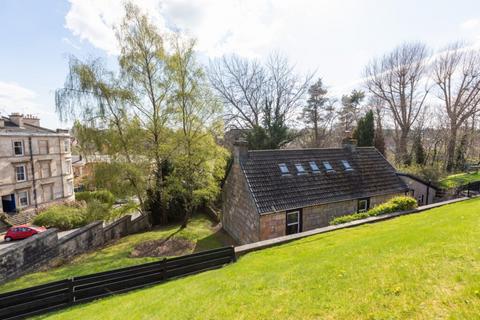 98 Millbrae Road, Glasgow, G42 9UR