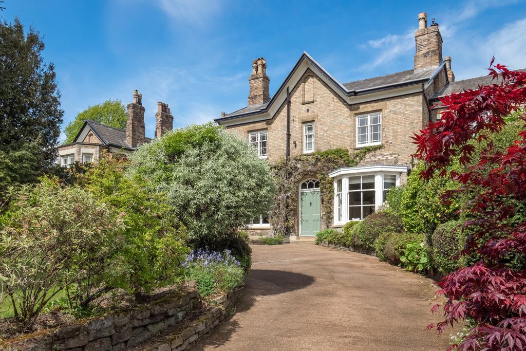 Richmond Hill, Richmond Road, Bowdon, WA14 4 bed terraced house for