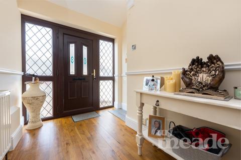 4 bedroom semi-detached house for sale - Underwood Road, Chingford, E4