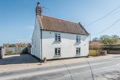 3 bedroom cottage for sale, Holt