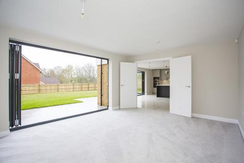 5 bedroom detached house for sale - Thorfield House, Eridge Road