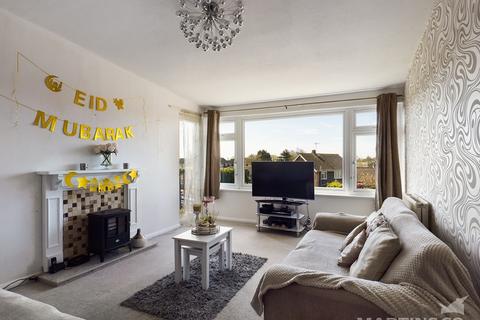 3 bedroom apartment for sale, Wroxham Way, Felpham