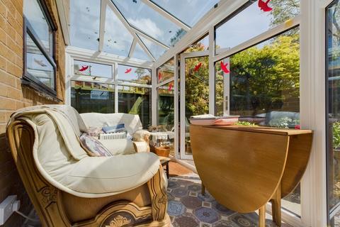 28 Elmhurst, Egginton, Derby, DE65 6HQ
